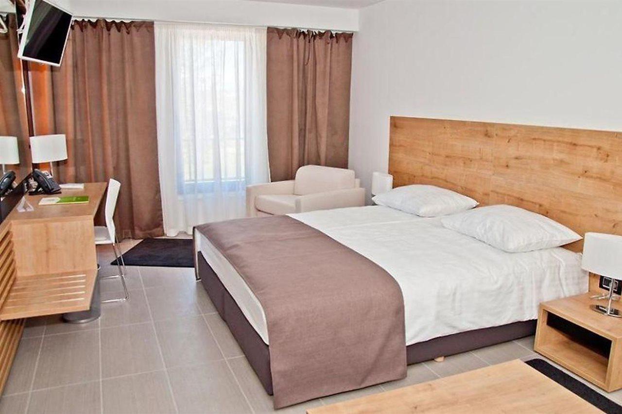 Hotel Residence Ac San Marino Lopar Esterno foto