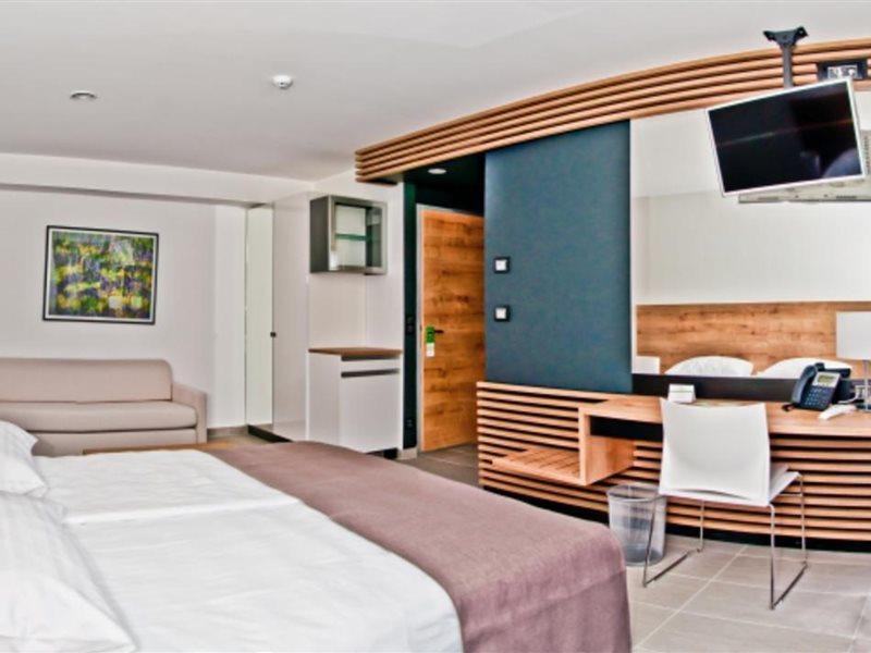 Hotel Residence Ac San Marino Lopar Esterno foto